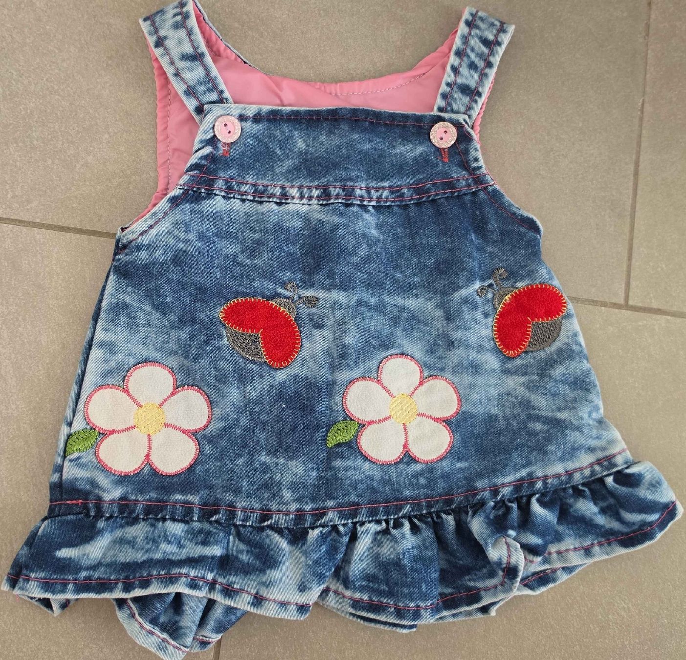 Vestiti & Gonne: 80 Kinder latzkleid – Usato da Fislisbach venduto da Andreafa