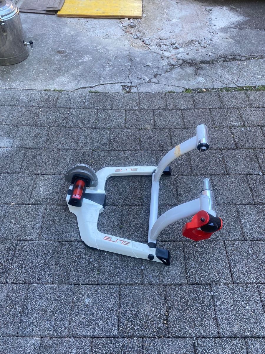 Hometrainer: Hometrainer Elite Fluid – Usato da Zürich venduto da spunetti 2
