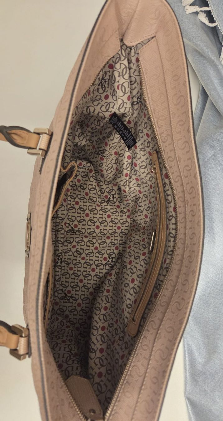 Guess Borse da donna: Guess Handtasche – Nuovo (secondo la descrizione) da Gerlafingen venduto da natmp88 5