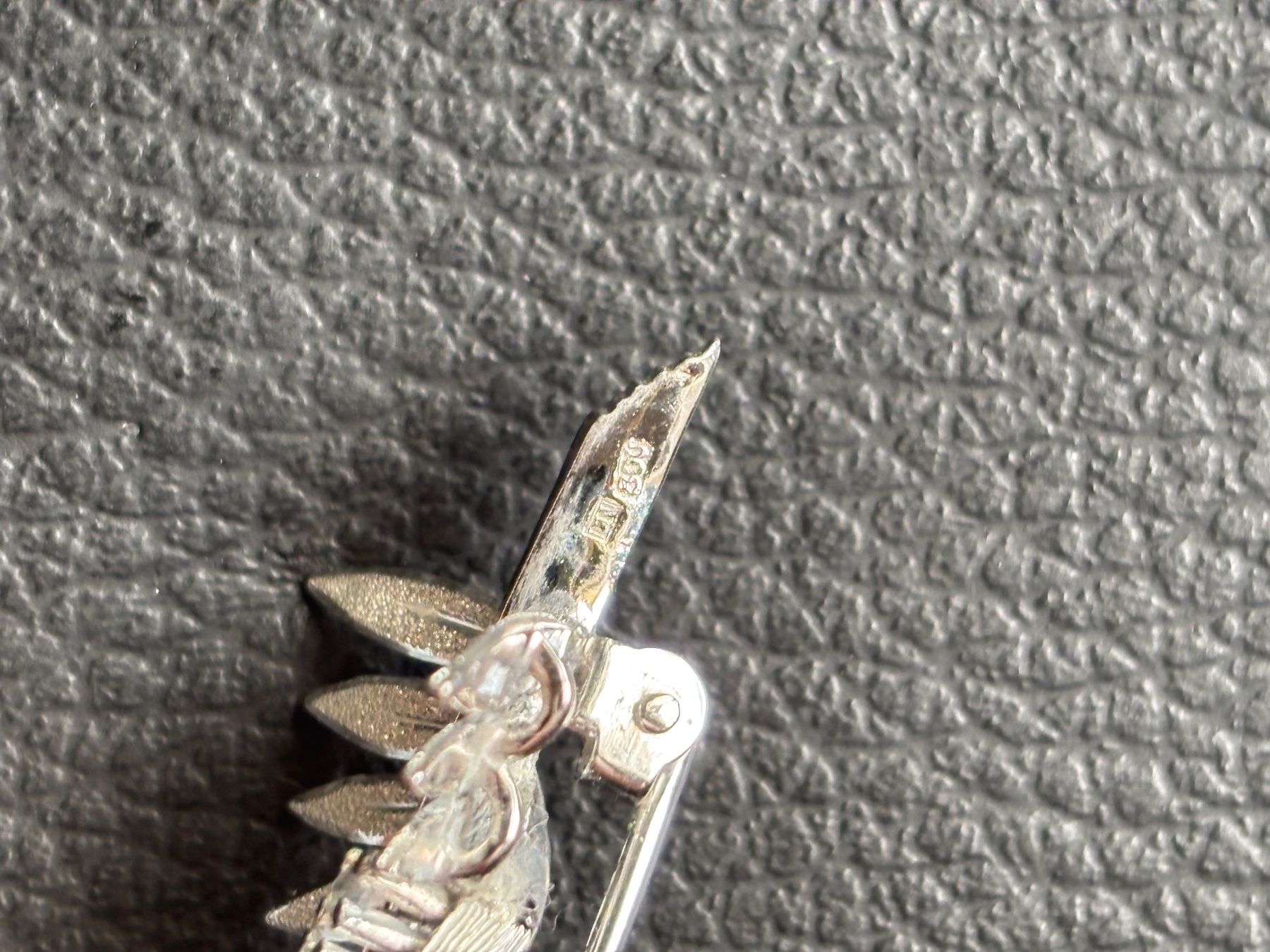 Spille & Fermagli: Broche vintange en argent 800 & perles – Usato da Peseux venduto da CharmeCommerce 4