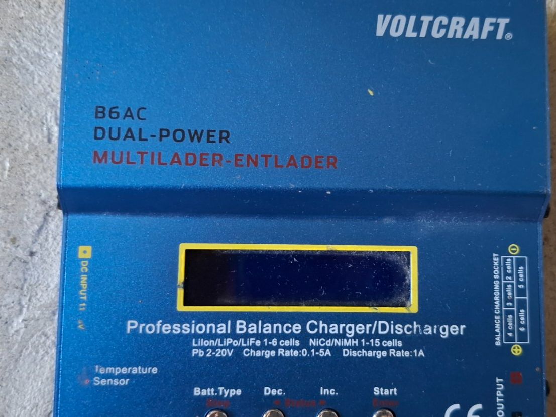 Voltcraft Batterie, Caricabatterie & Alimentatori: Multilader/ Entlader Ladegerät – Usato da Walchwil venduto da huerlimannen 1