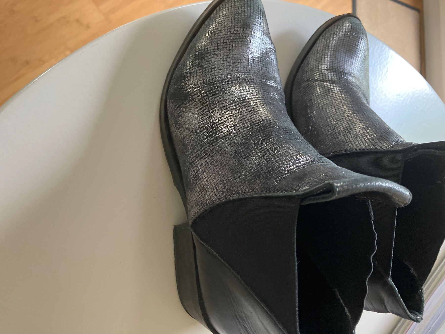 Scarpe da donna: Stiefeletten / Bottine – Usato da Belp venduto da Bverona
