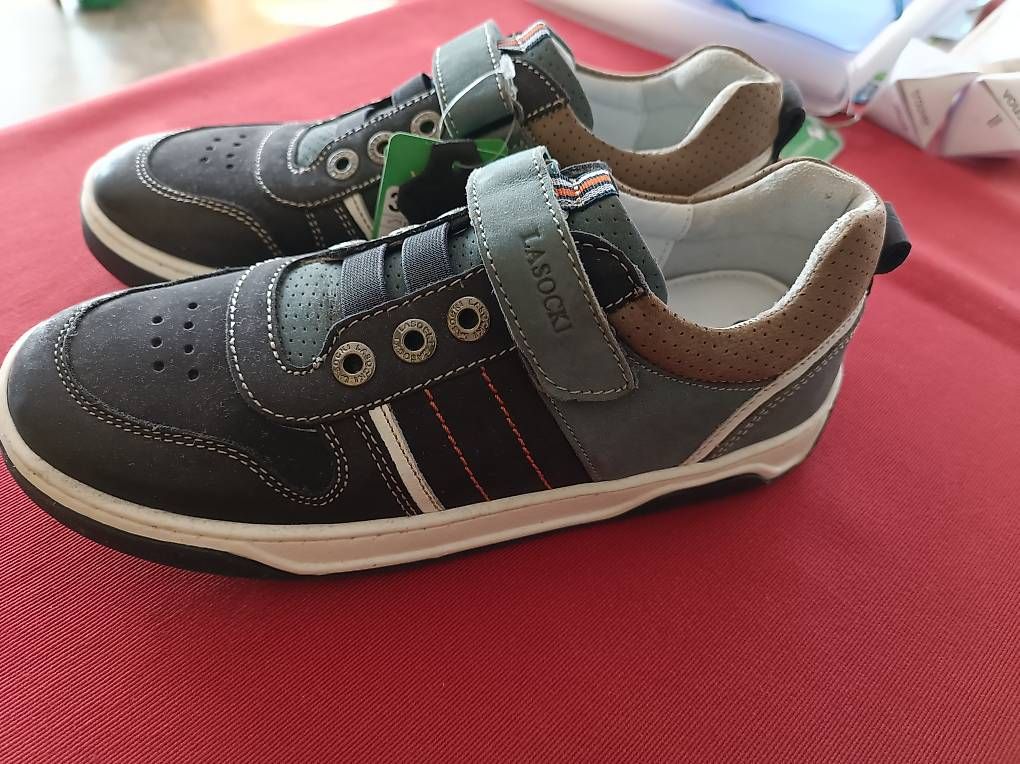 Scarpe per ragazzi: neue Lederschuhe Größe 35 – Nuovo (secondo la descrizione) da Laupersdorf venduto da sebel2007 1