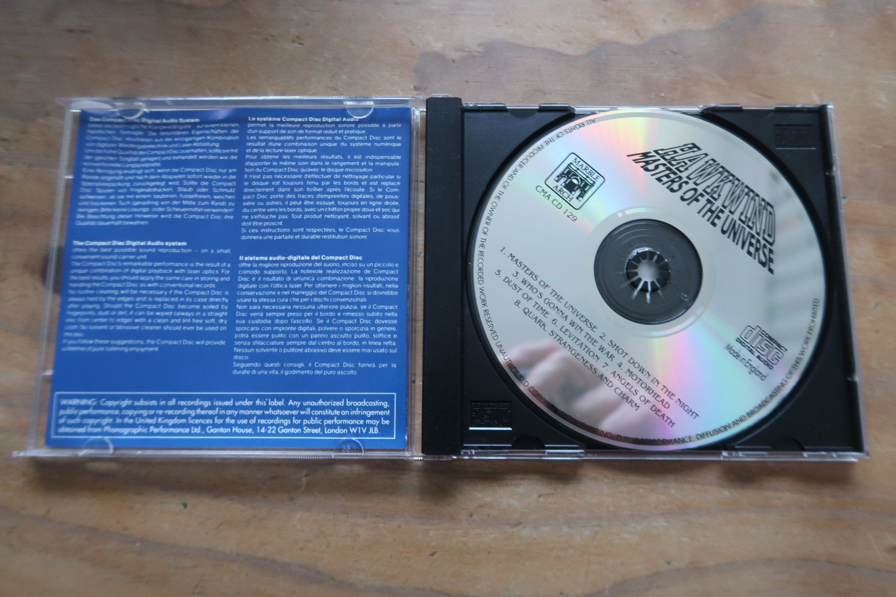 CD: HAWKWIND - MASTERS OF THE UNIVERSE - CD – Usato da Basel venduto da Patiscat 3