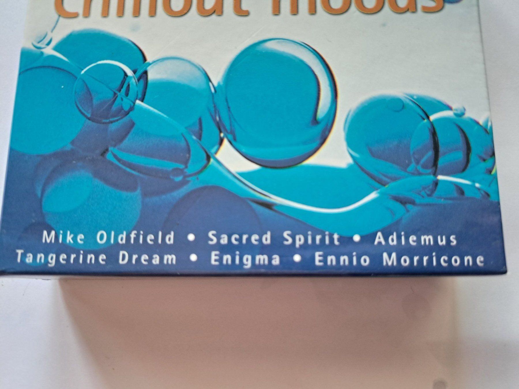 CDs: Coffret 8 Cds Chillout moods – Gebraucht aus Pully von bro_n52j 1