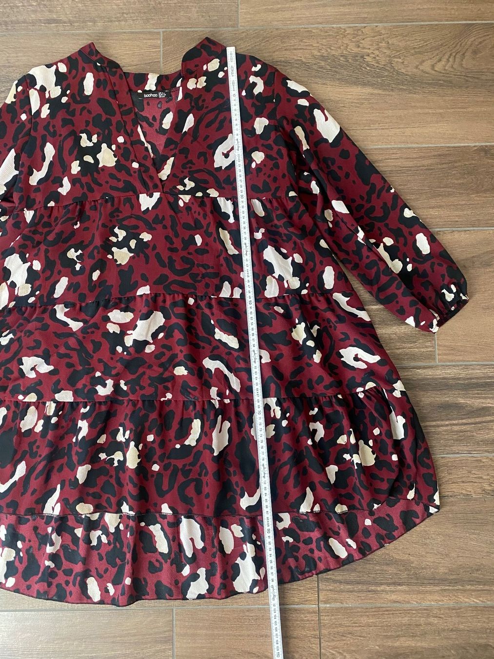 Boohoo Robes: Boohoo Kleid mit Muster bordeaux Gr. 52 – D'occasion à Pratteln par a23_j2gs 7