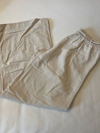 Leichte Stoffhose beige Gr. 34