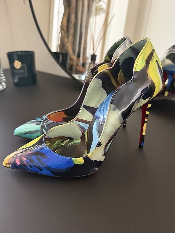 Scarpe da donna: Louboutin Pumps – Usato da Schindellegi venduto da wae_fhj7 4