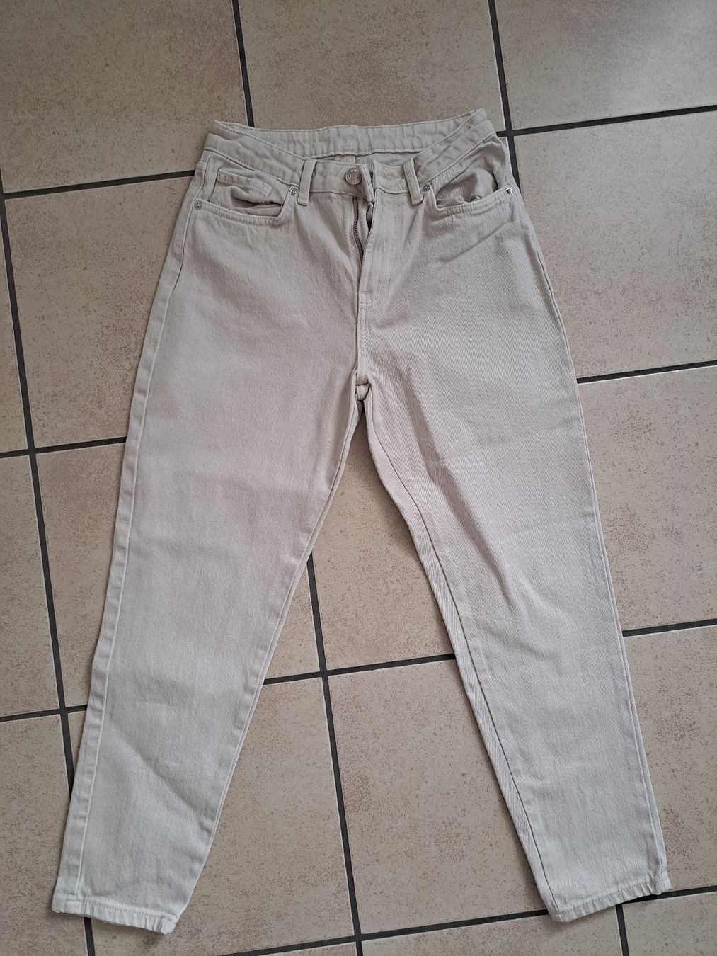 Jeans: Hose Gr.34 neuwertig – Neu (gemäss Beschreibung) aus Gelterkinden von bambi037