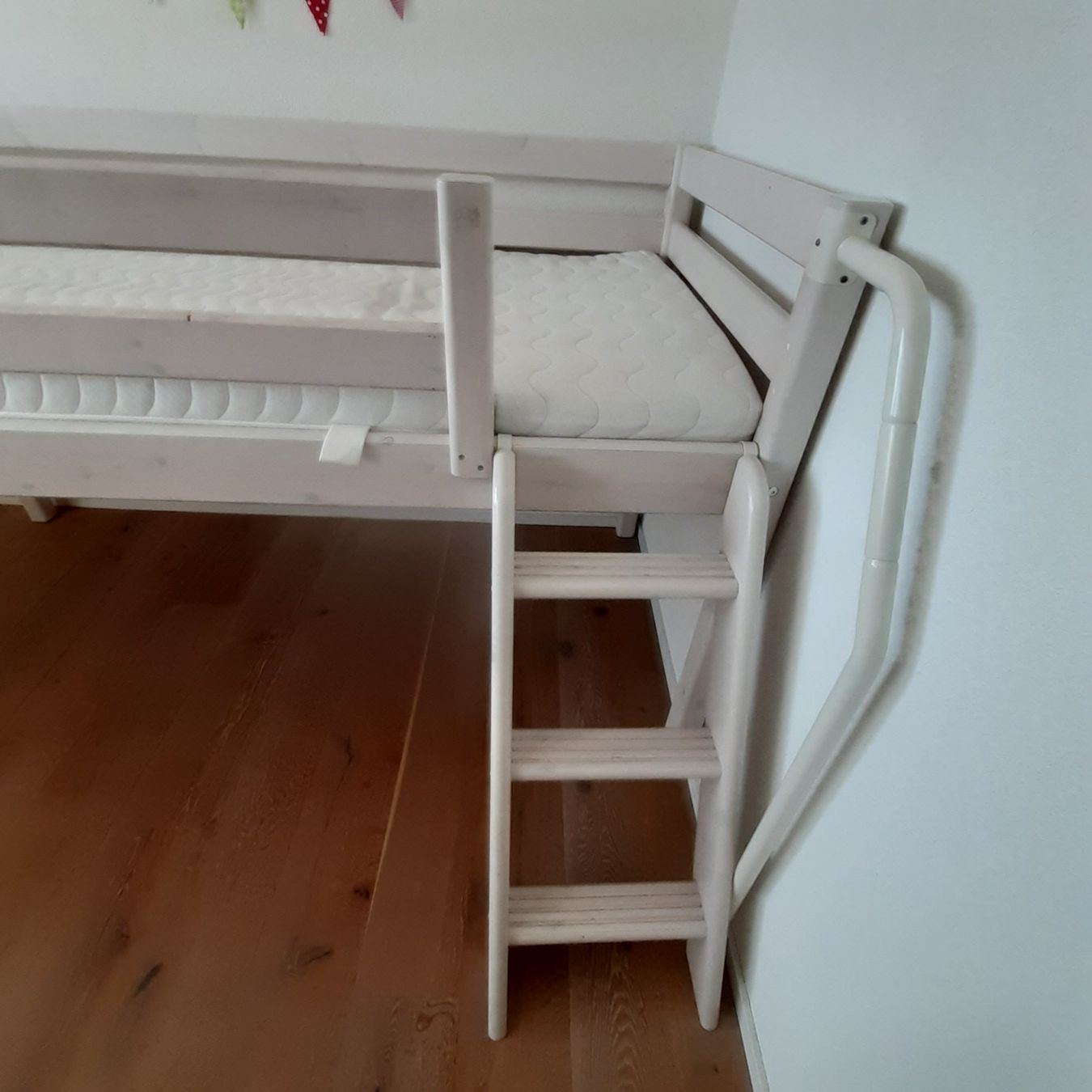 Flexa Letti: Flexa Halbhochbett mit Leiter und Matratze, ab 99.- – Usato da Zuzwil SG venduto da Dsilvas 1