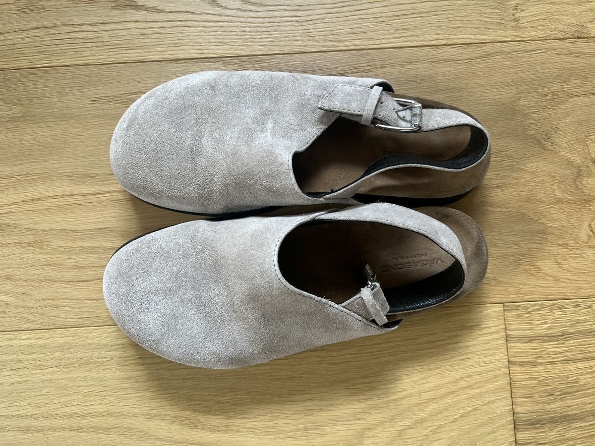 Vagabond Damenschuhe: Vagabond Clogs  Veloursleder – Neu (gemäss Beschreibung) aus Rorschach von ivi7764