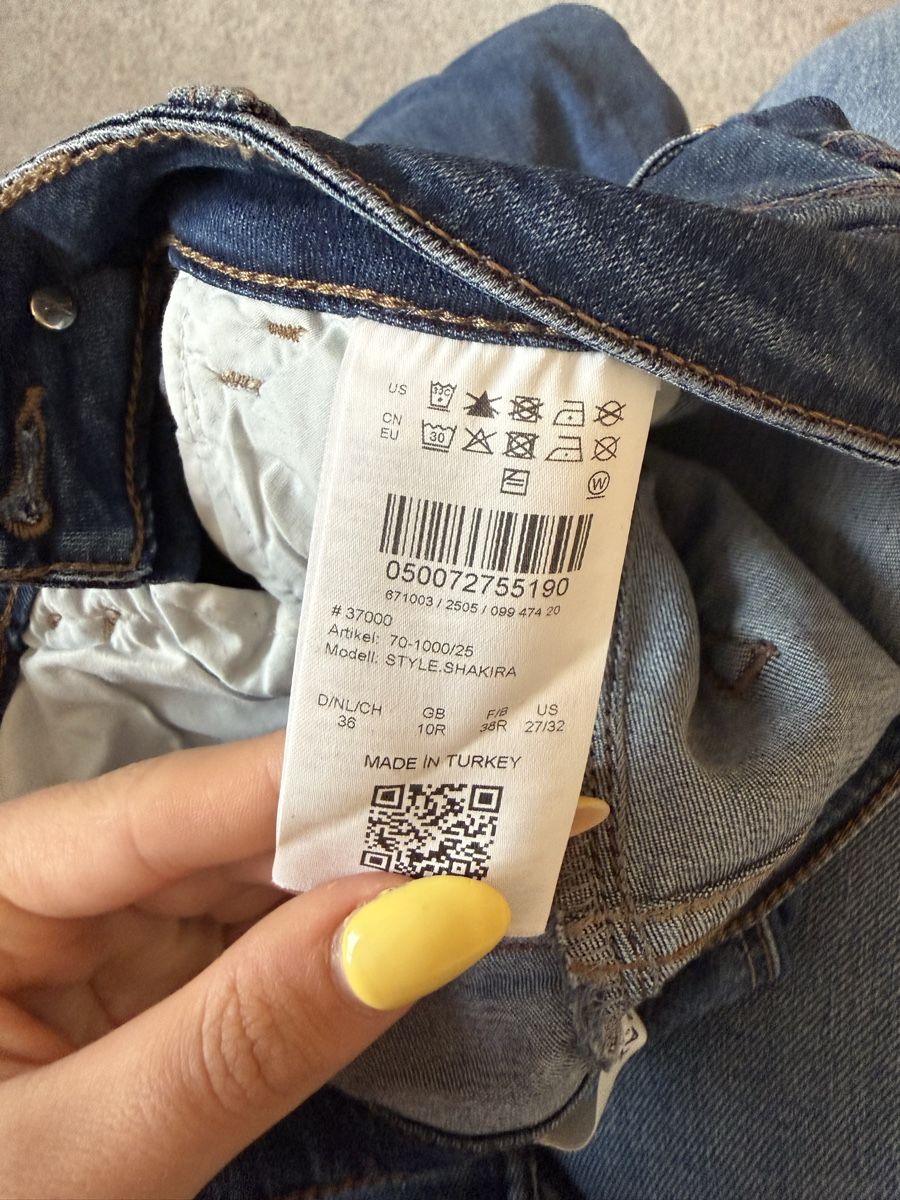 Brax Jeans: Jeans (Brax) – Nuovo (secondo la descrizione) da Pfungen venduto da froschknigin 1