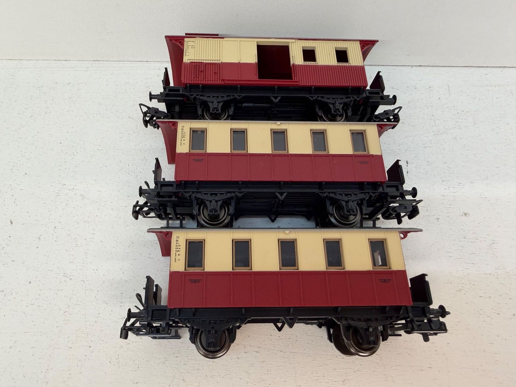 Märklin Modellini di ferrovie: Märklin 4107 & 4108 Personenwagen DB – Usato da Büsserach venduto da ModellbahnDepot 2