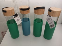 4 Glasflaschen mit Bambusdeckel 0,5l neu alle zusammen