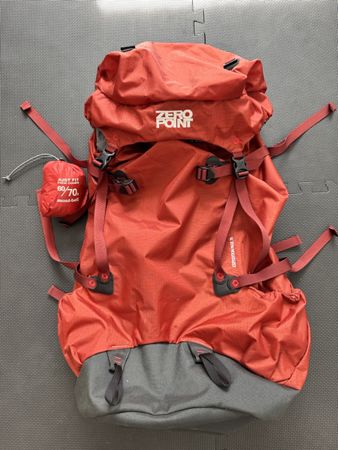 Sac à dos Mont-bell Zero Point 70L rouge très bon état