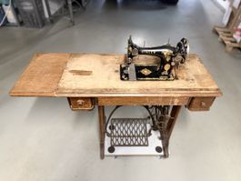Singer Nähmaschine, antik, mit Tisch, Y7691039, Top!