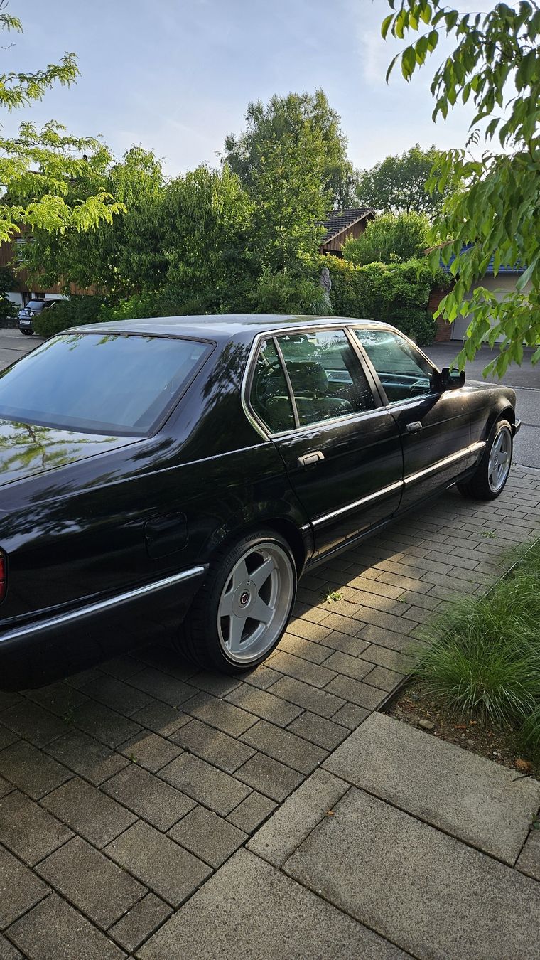 BMW Automobili: Bmw 750iL e32 – Usato da Andelfingen venduto da epicbaertsch 2