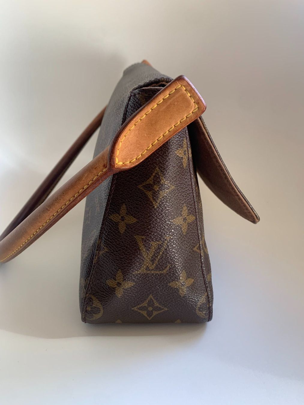 Louis Vuitton Borse da donna: Louis Vuitton Looping PM – Usato da Zürich venduto da natbae 1