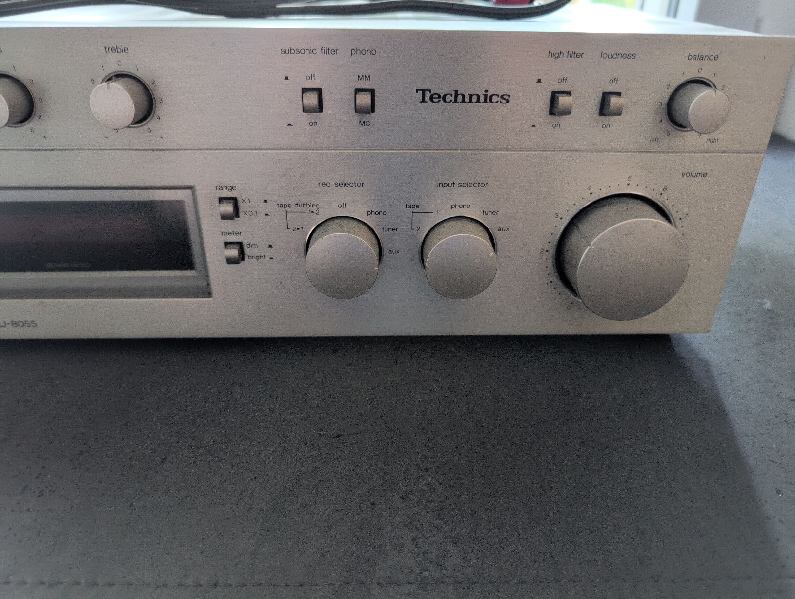 Amplificateurs: Technics SU-8055 Vollverstärker Silber – D'occasion à Stetten SH par Hrbt 1