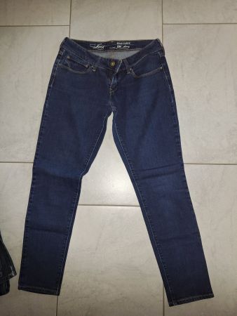 Jeans Gr 28