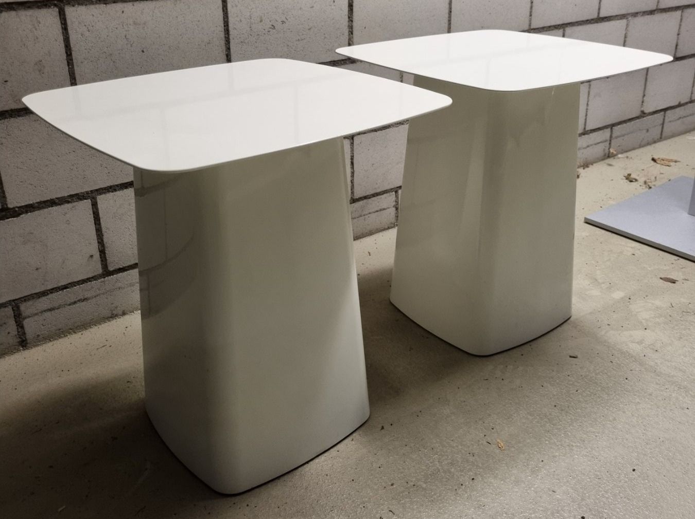 Vitra Tische: Vitra Beistelltisch Metal Sidetable – Gebraucht aus Affoltern am Albis von Zapro 2