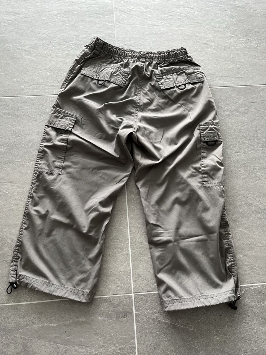 Pantaloni: Hose uni grau – Usato da Fraubrunnen venduto da amm_7kp6 1