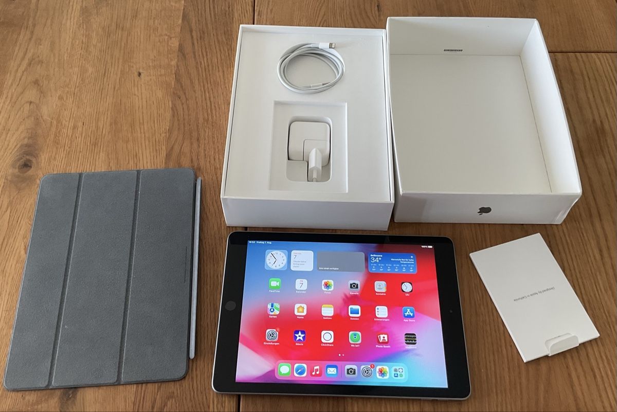 Apple Tablettes PC: iPad 6. Generation Wi-Fi 32 GB – D'occasion à Zürich par Pagalo 1