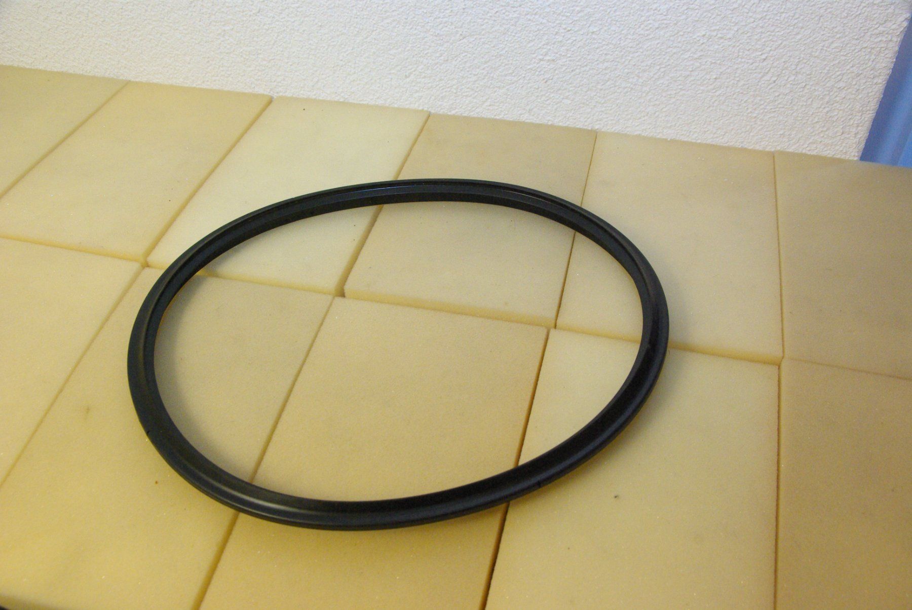 Sanitari: Gummidichtung D: ca. 340mm, schwarz – Nuovo (secondo la descrizione) da Herisau venduto da Cevianer1844