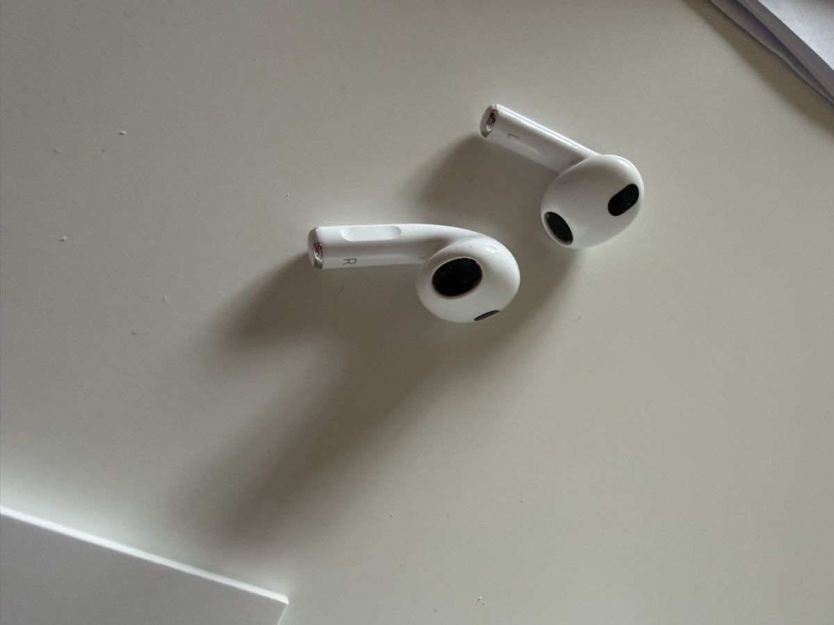 Apple Cuffie: Apple Airpods Air 3 – Usato da Wettingen venduto da pablelest 2