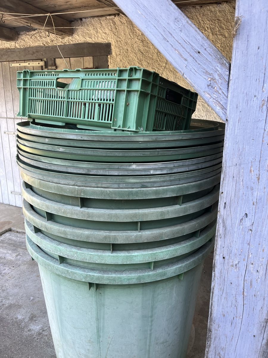 Coffres de rangement: Grosse Wassertonnen – D'occasion à Basel par hut_76rq 2