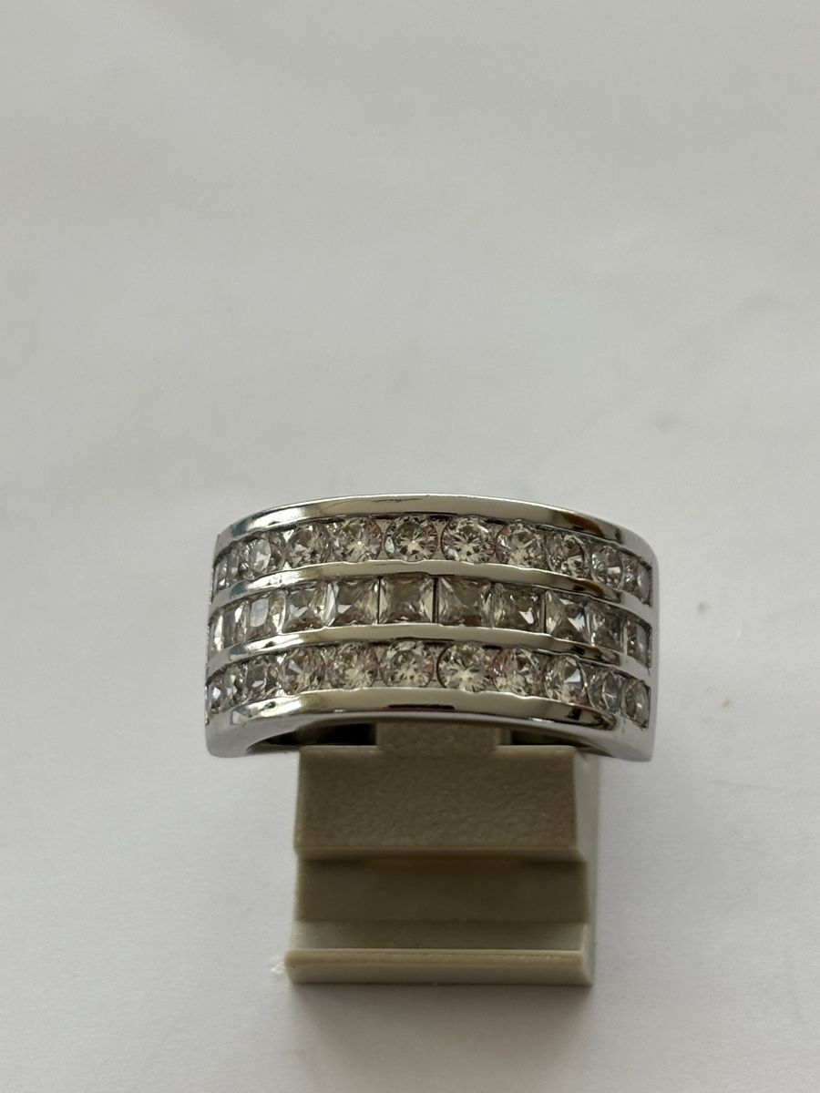 Anelli: Silber Ring mit Zirkonia Steinen 925 – Usato da Langnau am Albis venduto da flusspflege 1