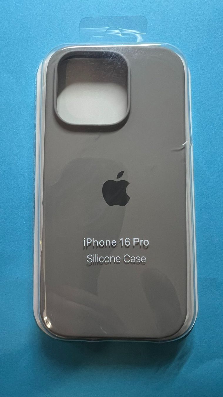 Cover & Protezioni schermo: Coque iPhone 16 Pro \  iPhone 16 Pro  Hülle – Nuovo e nell'imballaggio originale da Eysins venduto da pro_7lnq