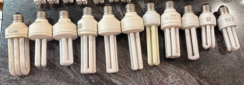 Lampen: 28 Ampoules basses consommation  – Gebraucht aus YVERDON-LES-BAINS von Lazuli 3