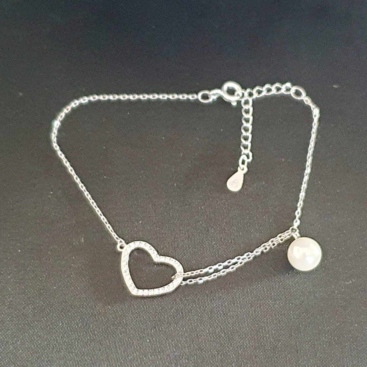 Bracciali & Braccialetti: Armband aus silber 925  mit Herz und Perle – Usato da Kreuzlingen venduto da Wunderkiste123 1
