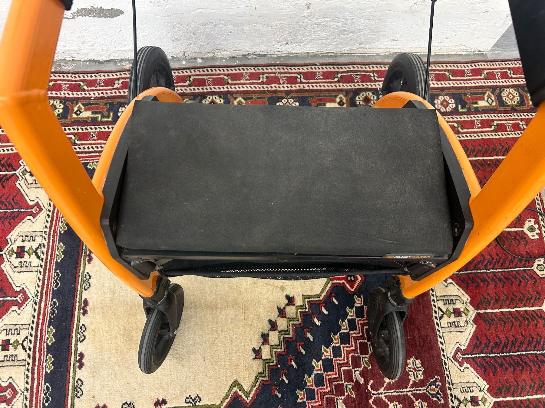 Ausili per la deambulazione: Rollator / Gehhilfe Bimeda zusammenklappbar – Usato da Zürich venduto da Levelart 4