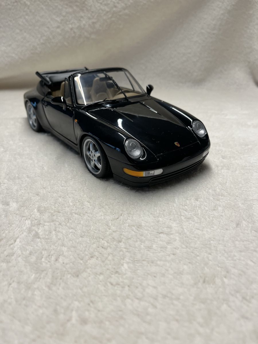 UT Models Modellautos: Porsche Cabriolet 911Typ 993 – Neu (gemäss Beschreibung) aus Oberweningen von mer_2yn9