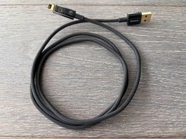 Baseus 2.4A Lightning USB Lade/-Datenkabel 110 cm Nylon