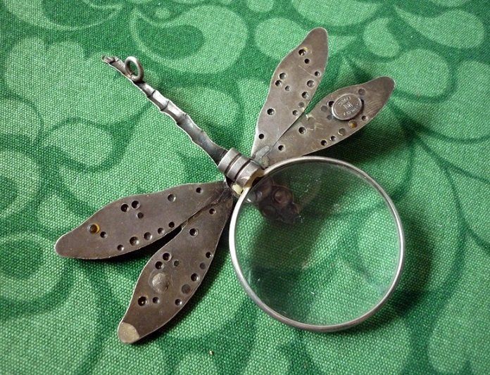 Sonstiges zu Optik: Pierre-Bex -  Art-Deco Libele mit Lupe - Anhänger Kette – Gebraucht aus Adliswil von di_hans 5