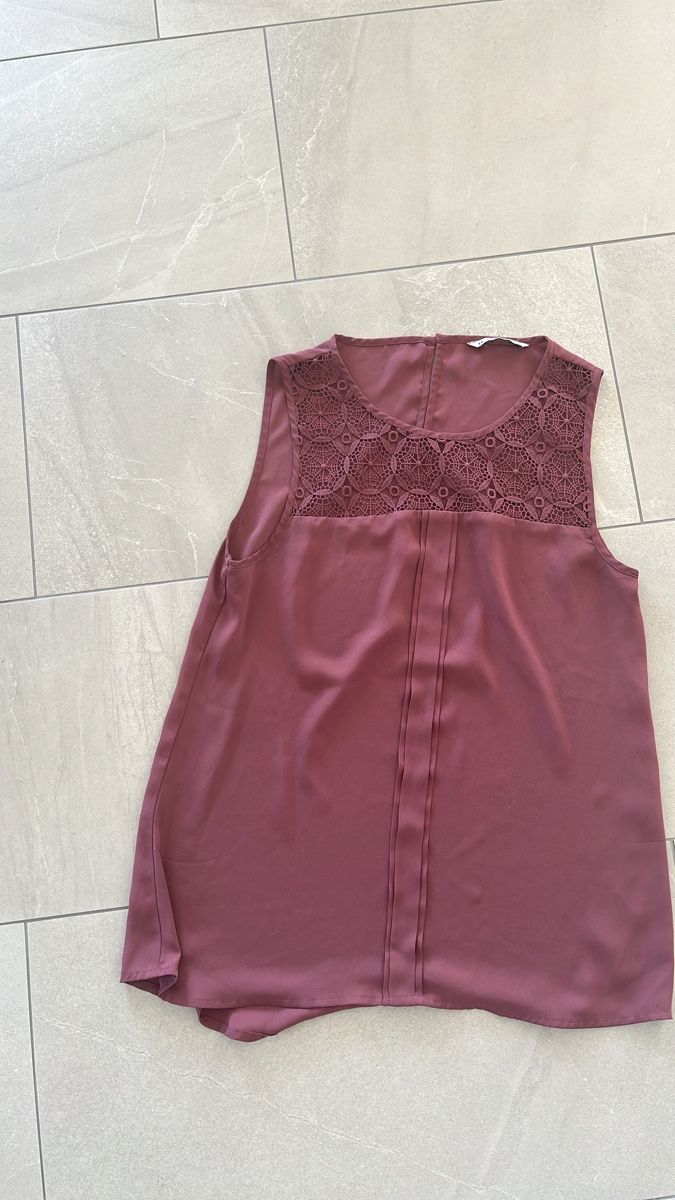 Only Top: Elegantes, ärmelloses-Top mit Spitze, 36 – Nuovo (secondo la descrizione) da Hombrechtikon venduto da Kaatja