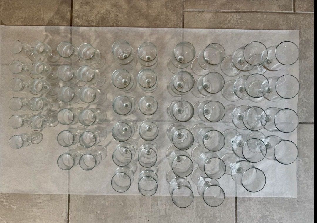 Gläser: Gläser-Set, ca. 56 Gläsern in 5 Grössen – Gebraucht aus Oberhasli von muchupichu 2