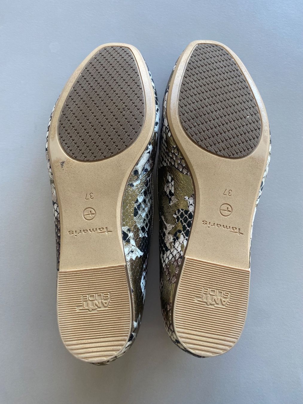 Tamaris Damenschuhe: Slipper, Leder, Tamaris, Grösse 37 – Neu (gemäss Beschreibung) aus Bern von L.I.A. 2