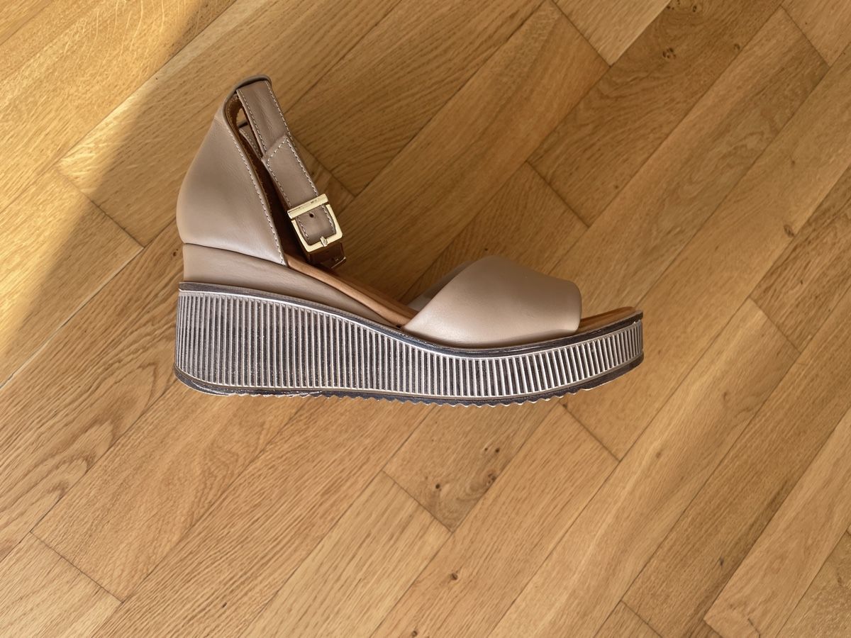 Damenschuhe: Leather platform sandal shoes 37 – Neu (gemäss Beschreibung) aus Zug von dmjtita 5