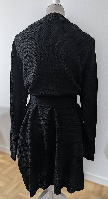 Robes: Kleid / Pulloverkleid / langer Pullover – Neuf avec emballage d'origine à Mönchaltorf par lar_8s5g 1