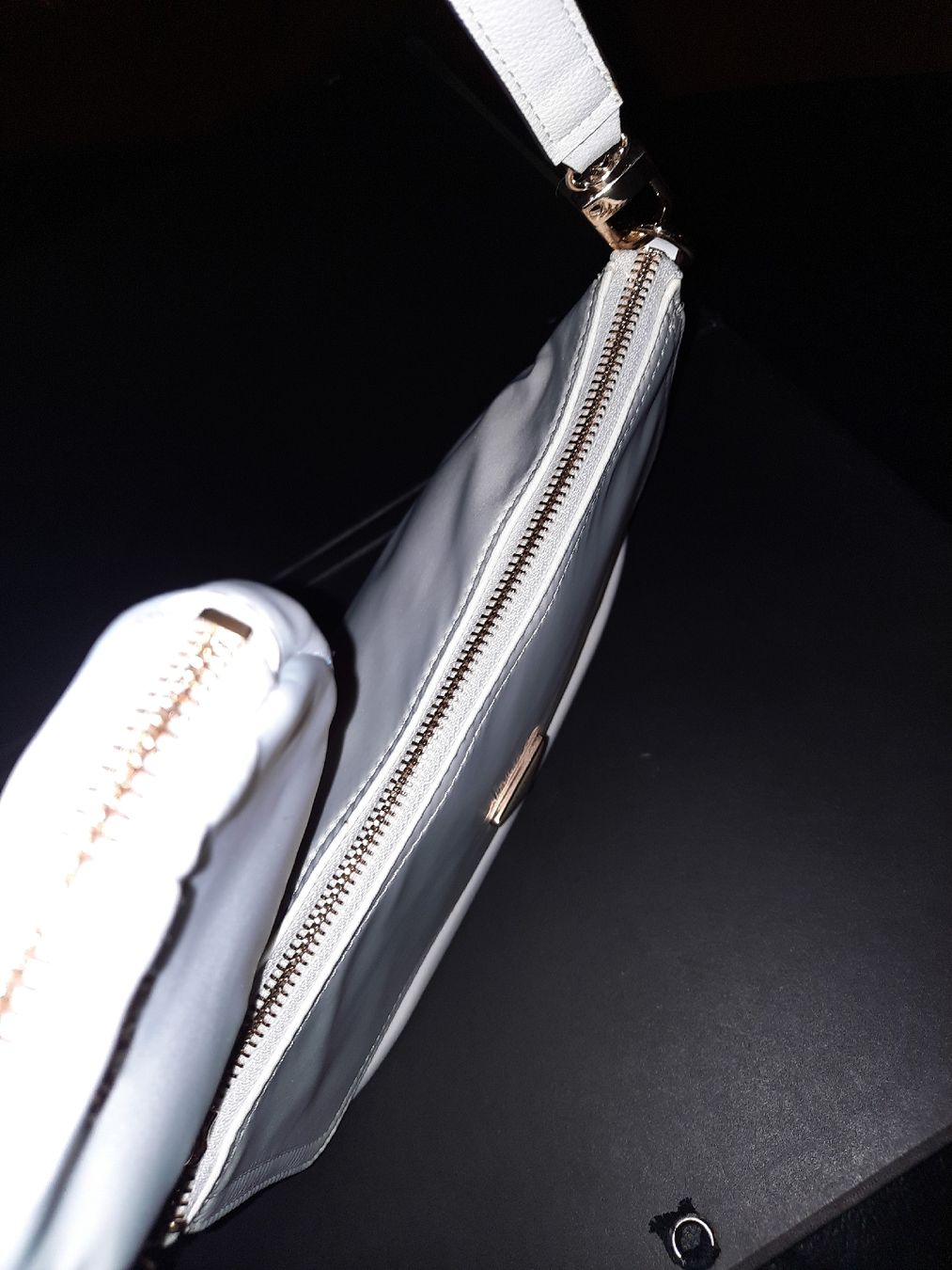 Guess Taschen für Damen: borsetta GUESS – Neu (gemäss Beschreibung) aus Biasca von Old_6blh 2