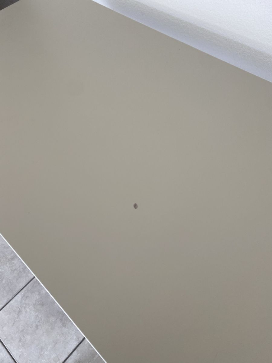 Scrivanie: Zu Verschenken!!!Schreibtisch von IKEA – Usato da Rupperswil venduto da rol_n27k 2