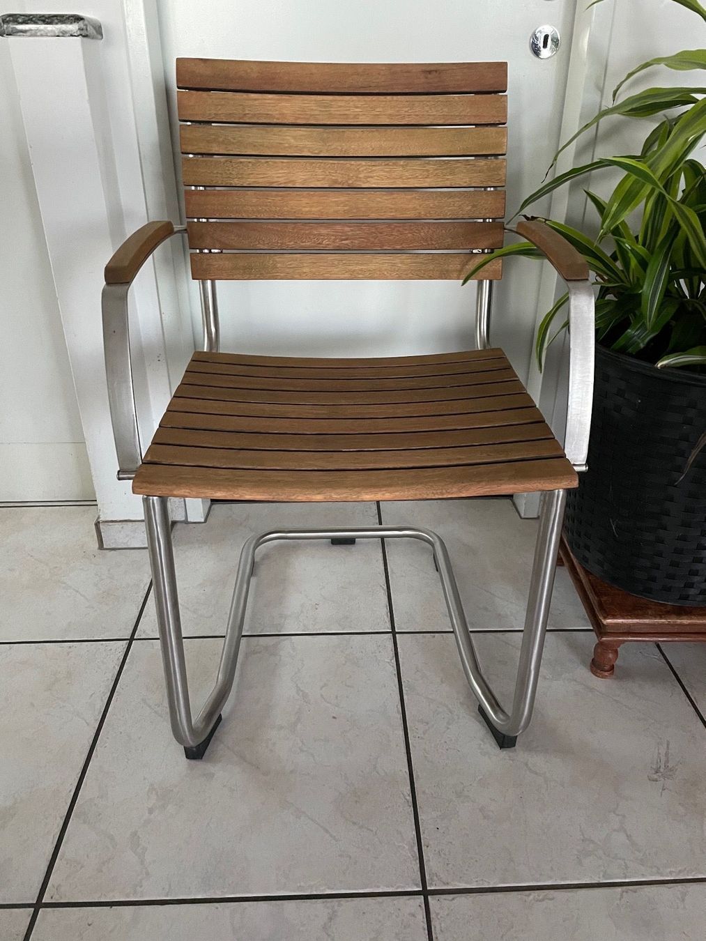 Stühle: Chaise Métallique Design Bois Teck – Gebraucht aus Vallamand von Bricbracbroc82 1