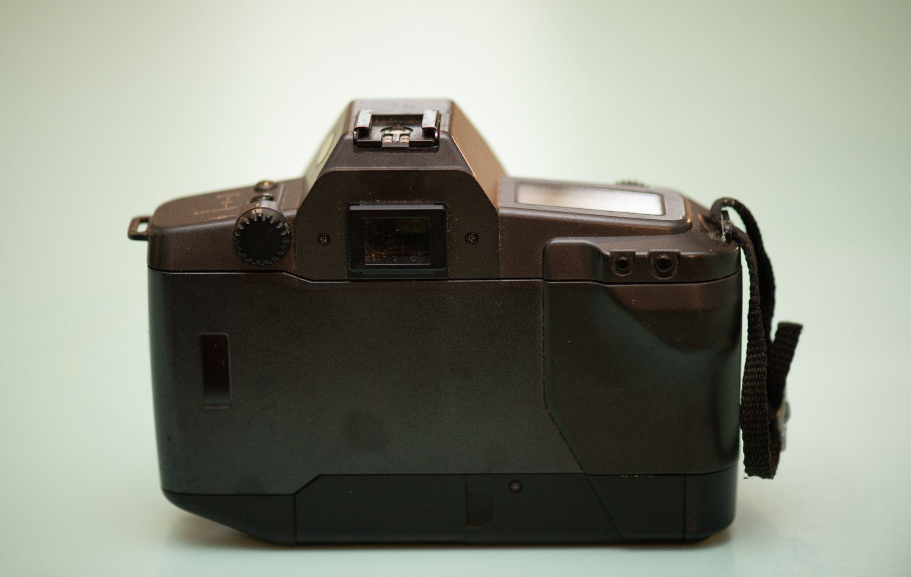 Canon Fotocamera: Canon EOS 600 Film Kamera – Usato da Reinach BL venduto da ATA2013 1