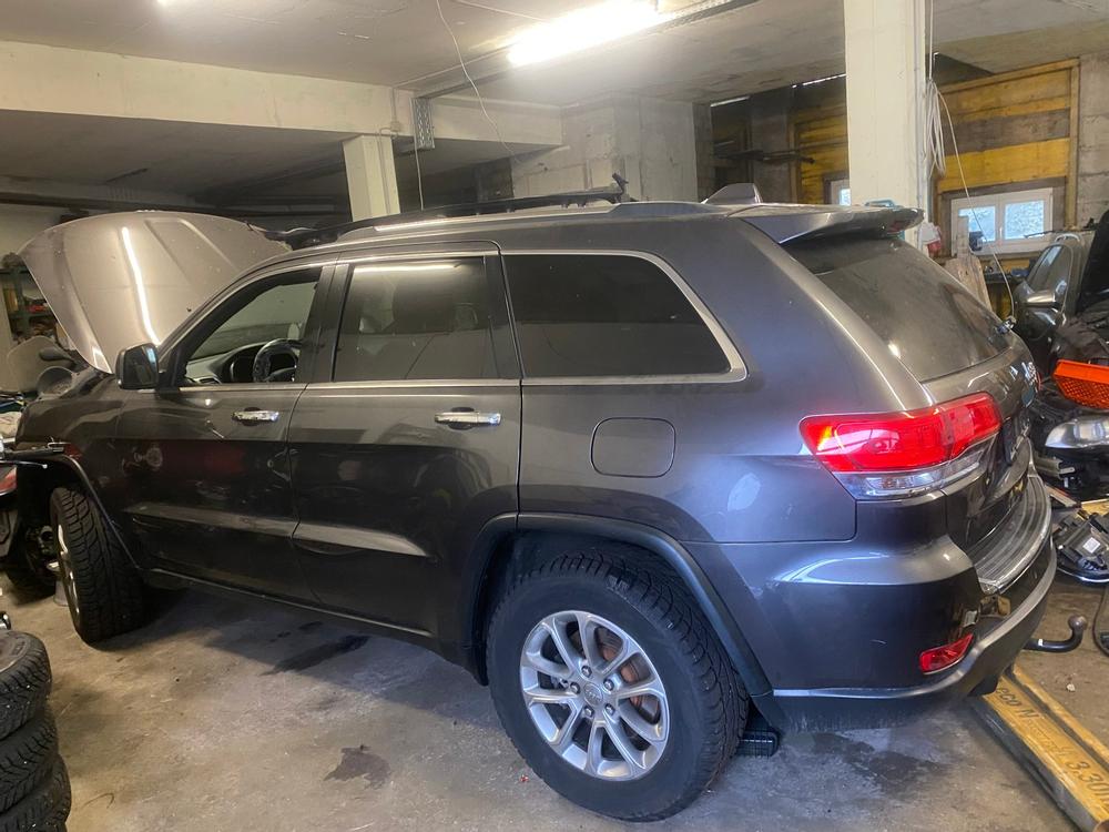 Jeep Grand Cherokee CRD 2013