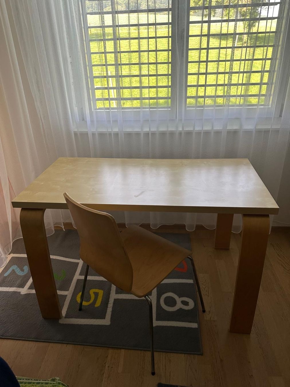 Ikea Set di tavolo e panche: Table and 4 chairs set – Usato da Steinmaur venduto da adnadn