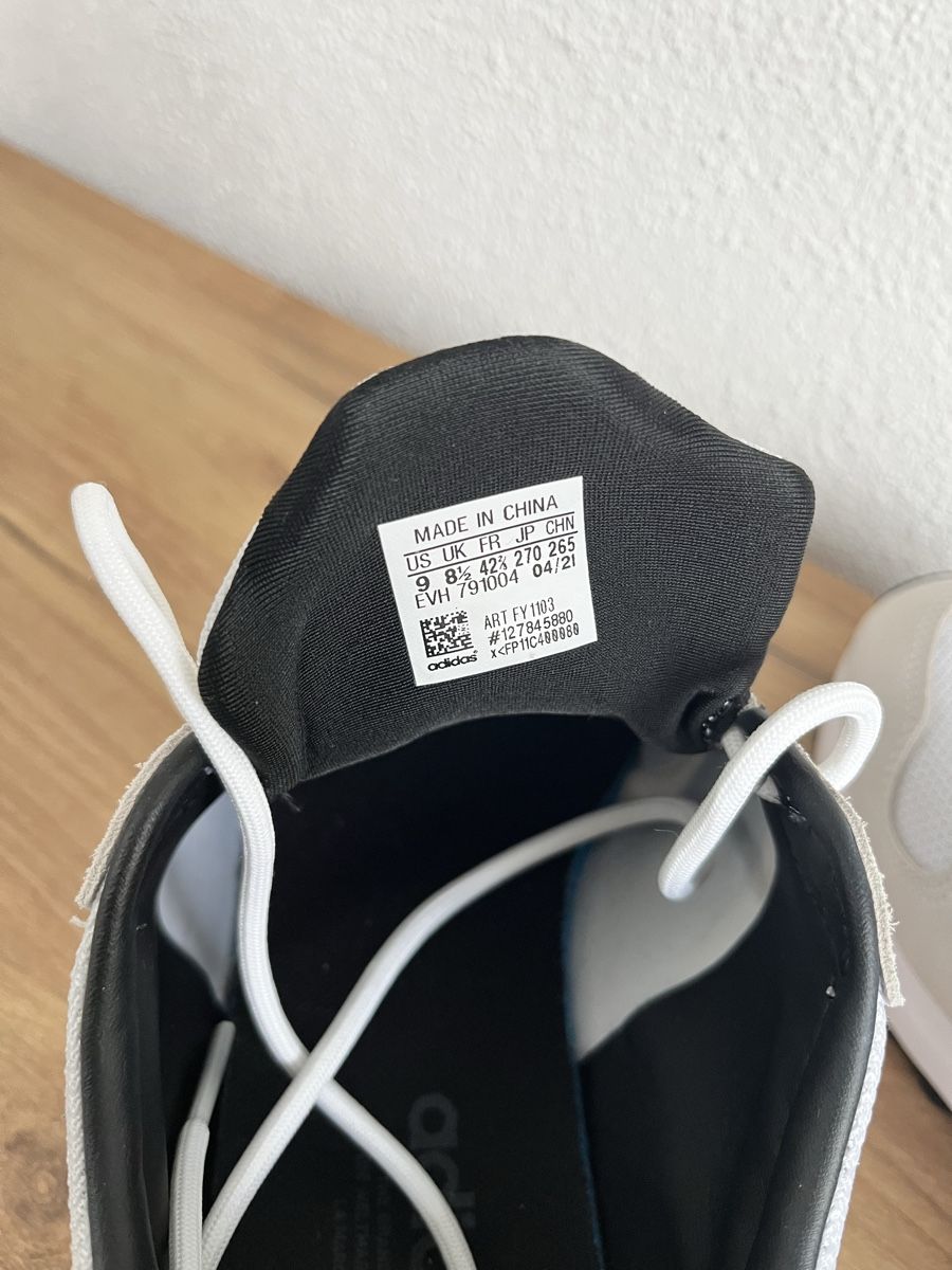 Scarpe da uomo: Adidas Sneakers Grösse 42 2/3 – Usato da Menznau venduto da MEGE88 3